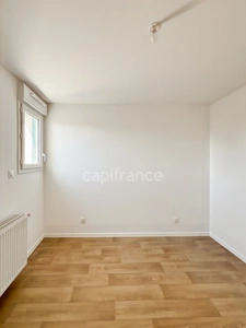 Maison contemporaine neuve – 144 m² –Terrain de 760 m² 