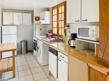 Mortain - House of 120 m² with independent gîte of 58 m² and land of 7,003 m² - The tranquility of the countryside with the advantages of the city
