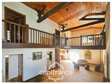 Maison 249 m², à vendre 8 pièces MIGNE AUXANCES (86), environnement et secteur de qualité.