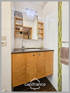 Maison à vendre 7 pièces, 180 m² BUXEROLLES (86), 5 chambres, 2 bureaux, piscine....