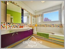 Maison à vendre 7 pièces, 180 m² BUXEROLLES (86), 5 chambres, 2 bureaux, piscine....