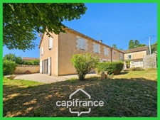 Maison 249 m², à vendre 8 pièces MIGNE AUXANCES (86), environnement et secteur de qualité.