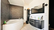 Maison à vendre 5 pièces MORGAT (29)