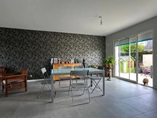 Maison à vendre de 4 chambres, 115m² de 2005 pièces VIVY (49680)