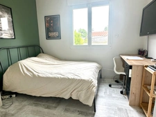 SAUMUR à 5mn en voiture du centre ville pavillon de plain-pied de 2016 classé A - 3 chambres - Jardin
