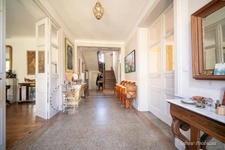 Exceptionnel au coeur de Saumur et des bords de loire une demeure de 375 m² - dépendances - Garages - jardin -1439m² 