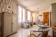 Maison de ville de caractère à vendre 5 pièces SAUMUR (49) - Pierre de tuffeaux- 160m²- 3 chambres - Centre ville au calme