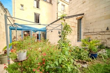 Maison de ville de caractère à vendre 5 pièces SAUMUR (49) - Pierre de tuffeaux- 160m²- 3 chambres - Centre ville au calme