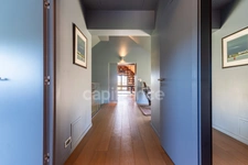 Contemporary property of 228 m² on a fenced plot of 2989 m² with swimming pool, 10 minutes from Saumur and 40 minutes from Angers 