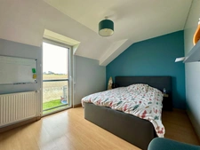 Maison à vendre 5 chambres - vie de plain-pied - jardin 1200m² - à 3 minutes de Doué-la-Fontaine