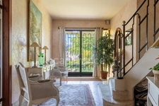 Propriete d'exception à vendre à SAUMUR (49400)  Panorama d'exception sur le château et la Loire - 328m² - 2278m²-piscine