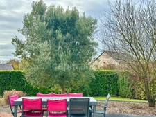 Maison à vendre 5 chambres - vie de plain-pied - jardin 1200m² - à 3 minutes de Doué-la-Fontaine