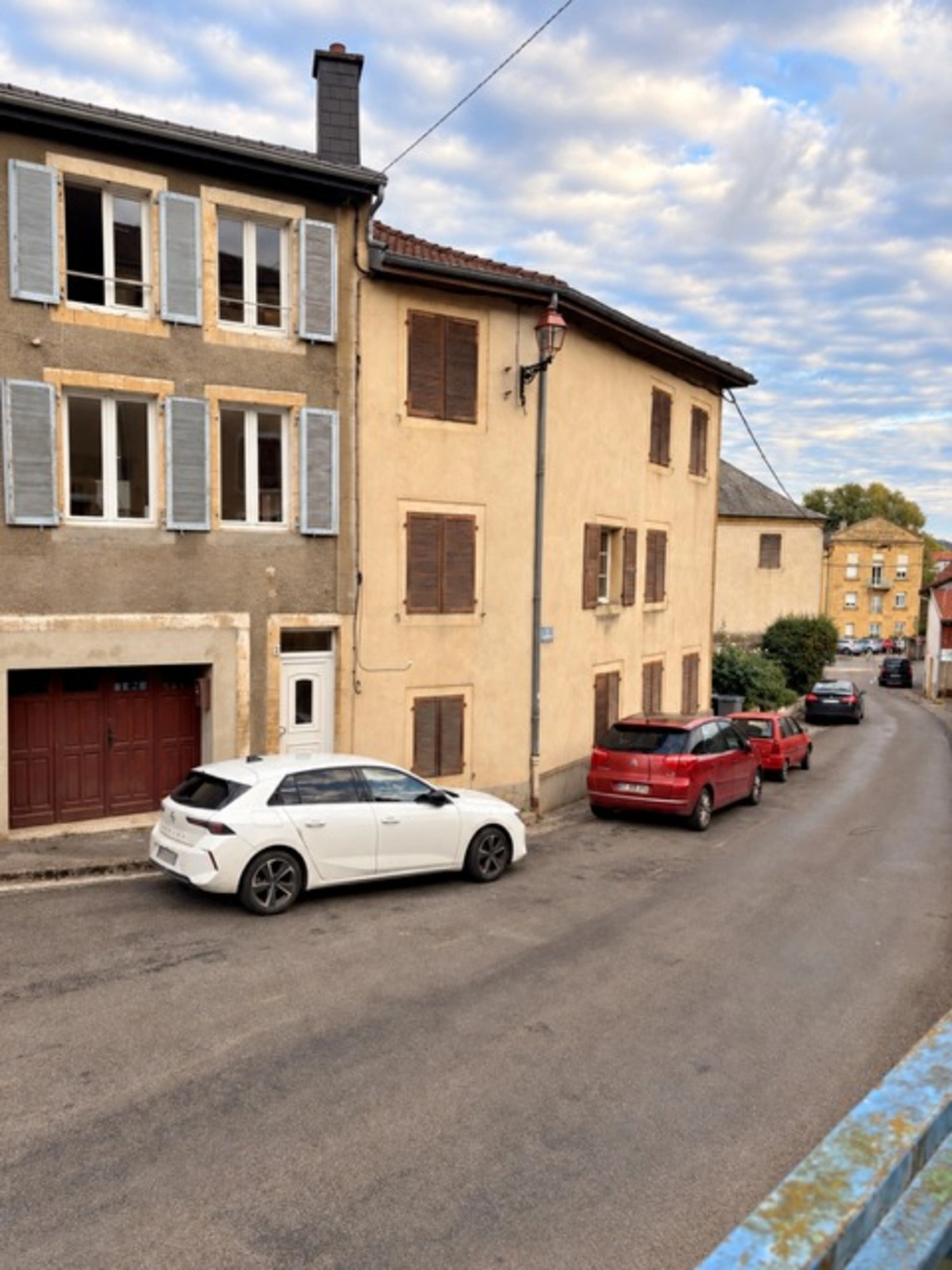 Maison 5 pièces 93 m² · à Montmédy · 93 m² · 100 000 €