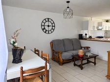 Maison à vendre 5 pièces  (03)
