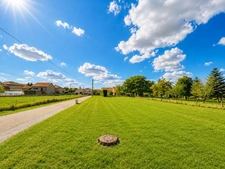 Terrain 1916 m² viabilisé – divisible – à 3 km de Lorraine TGV