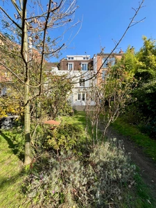 Au Coeur de BUISSON Maison 277 m2 avec jardin de 1600 m2 à MARCQ EN BAROEUL (59)