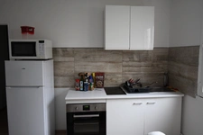 Côte d'Or (21), à louer meubler DIJON appartement T2 de 30 m² avec parking proche tram  