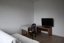 Côte d'Or (21), à louer meubler DIJON appartement T2 de 30 m² avec parking proche tram  