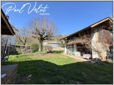 Maison familiale avec jardin et dépendances – Vinay