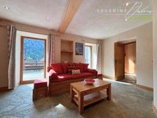 Chalet de caractère à La Villette, Vaujany – Pierre, bois et vue sur les montagnes