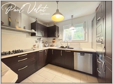 Family house of 235 m² - panoramic view - ALLEMOND (38)