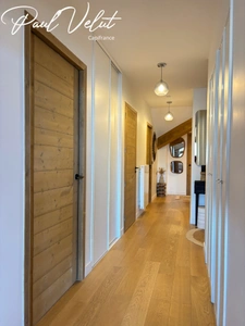 Appartement à vendre Alpe d’Huez – 4 chambres, dernier étage, vue panoramique
