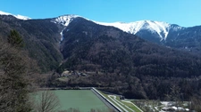 Chalet 4 chambres avec terrasse plein sud, vue lac et montagnes – Allemond / Oisans