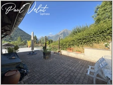 Family house of 235 m² - panoramic view - ALLEMOND (38)