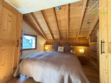 Chalet de caractère à La Villette, Vaujany – Pierre, bois et vue sur les montagnes