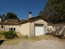 Villa avec Appartements indépendants.