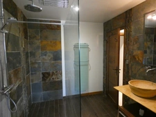 ARCHITECT-DESIGNED VILLA WITH PANORAMIC VIEWS AND HIGH-END AMENITIES