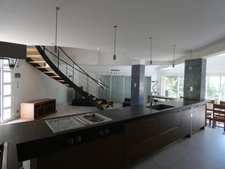 ARCHITECT-DESIGNED VILLA WITH PANORAMIC VIEWS AND HIGH-END AMENITIES