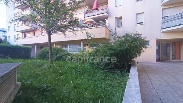 Appartement à vendre 3 pièces BOBIGNY (93) Le Prix Négociable 