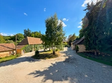 Property for sale: Group accommodation with a house