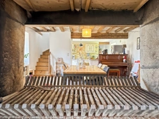 A vendre SAINT JEAN D’ASSÉ Maison de caractère avec dépendances sur 2,5 hectares