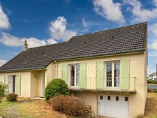 Maison à vendre vieux bourg ALLONNES (72) maison sur sous sol 3 chambres