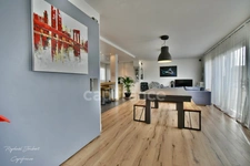 Dpt Sarthe (72), à vendre appartement 4 pièces de 113,1 m² avec terrain