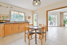 Maison à vendre 7 pièces CHANGE (72) avec piscine