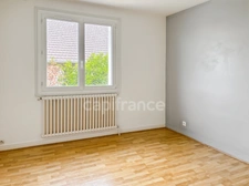 LE MANS Quartier Maillet-Bellevue Maison sur sous sol 4 chambres
