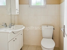 NEUVILLE SUR SARTHE (72) Maison sur sous sol 3 chambres 1500 m2