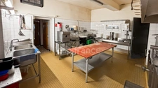 MANSIGNÉ 72 A VENDRE Fonds de commerce BOUCHERIE CHARCUTERIE 