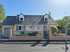ARNAGE  à vendre EN EXCLUSIVITÉ quartier La Gauterie maison 4 chambres dont une de plain pied