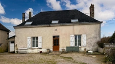 PIACÉ 72 Maison à vendre 5 chambres et de nombreuses dépendances 