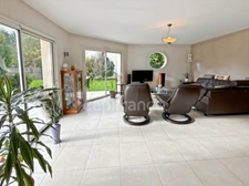 Maison à vendre 7 pièces CHANGE (72) avec piscine