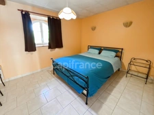 Property for sale: Group accommodation with a house