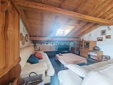 Chalet with 3 apartments and spa in the centre of Saint Gervais