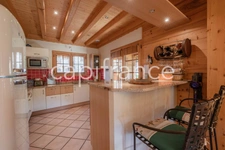 Chalet de caractère, proche du centre du village LES CONTAMINES MONTJOIE (74)