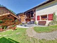 Traditional Chalet in the mountains SAINT GERVAIS LES BAINS (74)