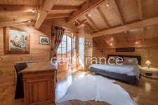 Chalet de caractère, proche du centre du village LES CONTAMINES MONTJOIE (74)