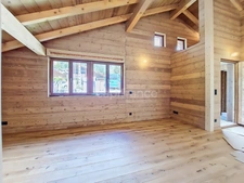 Les Contamines-Montjoie – Appartement 4 pièces 86 m² + mezzanines 13 m² dans ferme authentique rénovée, à deux pas du télécabine